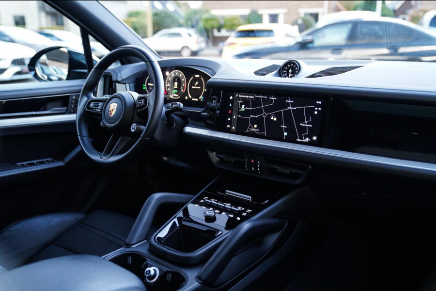 Porsche Cayenne 3.0 E-Hybrid | NIEUW MODEL | Panorama | Bose Sound | 360 cam | Adaptieve cruise | Kuipstoel | LED | Lane assist | Porsche Cayenne 3.0 E-Hybrid | NIEUW MODEL | Panorama | Bose Sound | 360 cam | Adaptieve cruise | Kuipstoel | LED | Lane assist |