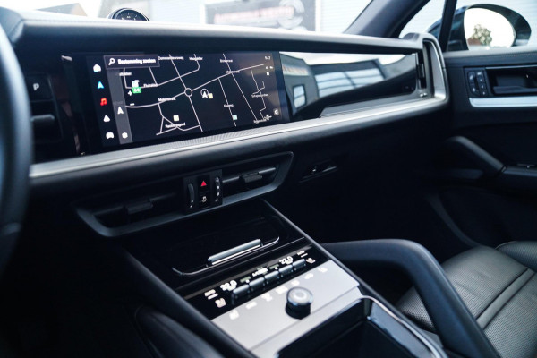 Porsche Cayenne 3.0 E-Hybrid | NIEUW MODEL | Panorama | Bose Sound | 360 cam | Adaptieve cruise | Kuipstoel | LED | Lane assist | Porsche Cayenne 3.0 E-Hybrid | NIEUW MODEL | Panorama | Bose Sound | 360 cam | Adaptieve cruise | Kuipstoel | LED | Lane assist |