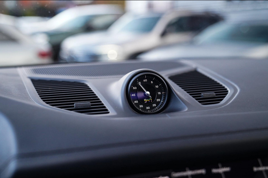 Porsche Cayenne 3.0 E-Hybrid | NIEUW MODEL | Panorama | Bose Sound | 360 cam | Adaptieve cruise | Kuipstoel | LED | Lane assist | Porsche Cayenne 3.0 E-Hybrid | NIEUW MODEL | Panorama | Bose Sound | 360 cam | Adaptieve cruise | Kuipstoel | LED | Lane assist |