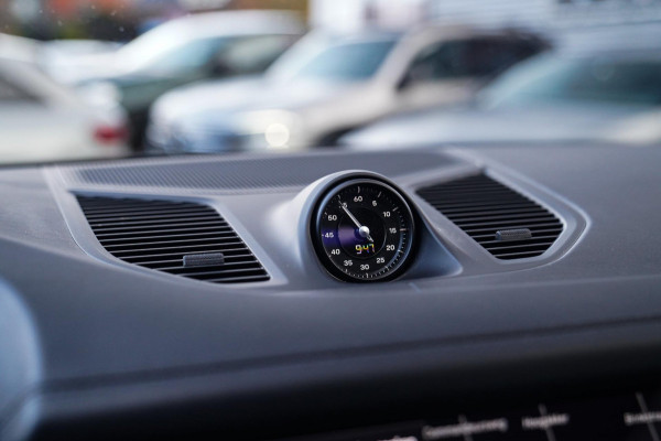 Porsche Cayenne 3.0 E-Hybrid | NIEUW MODEL | Panorama | Bose Sound | 360 cam | Adaptieve cruise | Kuipstoel | LED | Lane assist | Porsche Cayenne 3.0 E-Hybrid | NIEUW MODEL | Panorama | Bose Sound | 360 cam | Adaptieve cruise | Kuipstoel | LED | Lane assist |