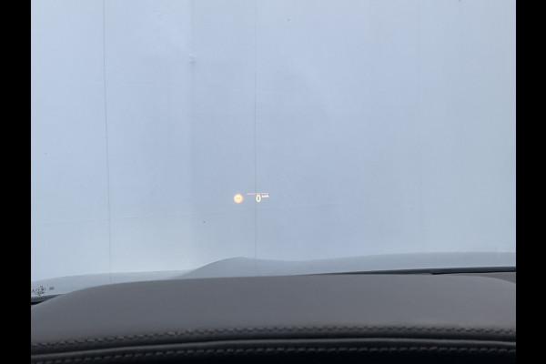 BMW X6 xDrive40i M-Sport Luchtvering 360cam Pano HK Elek.Trekhaak Skylounge Carbon BOMVOL! BMW X6 xDrive40i M-Sport Luchtvering 360cam Pano HK Elek.Trekhaak Skylounge Carbon BOMVOL!