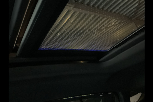 BMW X6 xDrive40i M-Sport Luchtvering 360cam Pano HK Elek.Trekhaak Skylounge Carbon BOMVOL! BMW X6 xDrive40i M-Sport Luchtvering 360cam Pano HK Elek.Trekhaak Skylounge Carbon BOMVOL!