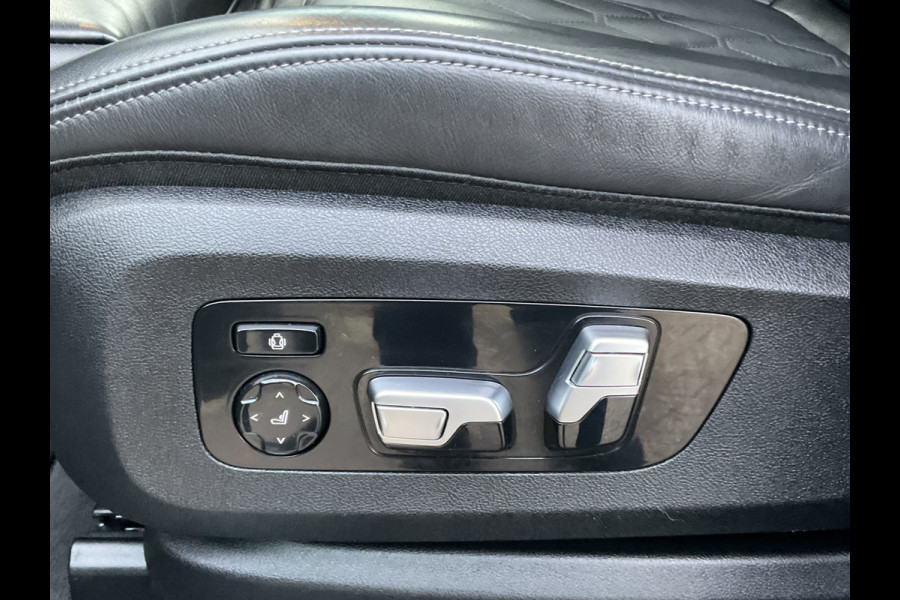 BMW X6 xDrive40i M-Sport Luchtvering 360cam Pano HK Elek.Trekhaak Skylounge Carbon BOMVOL! BMW X6 xDrive40i M-Sport Luchtvering 360cam Pano HK Elek.Trekhaak Skylounge Carbon BOMVOL!