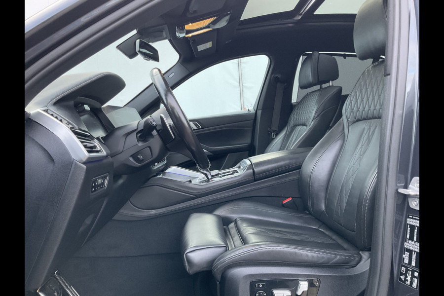 BMW X6 xDrive40i M-Sport Luchtvering 360cam Pano HK Elek.Trekhaak Skylounge Carbon BOMVOL! BMW X6 xDrive40i M-Sport Luchtvering 360cam Pano HK Elek.Trekhaak Skylounge Carbon BOMVOL!