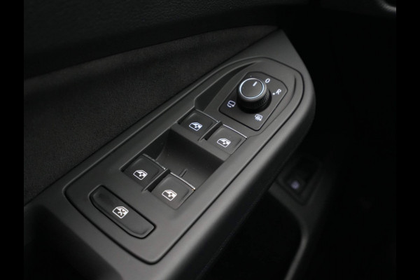 Volkswagen Golf 1.4 eHybrid 204pk Style Navigatie Massage Camera Led 289