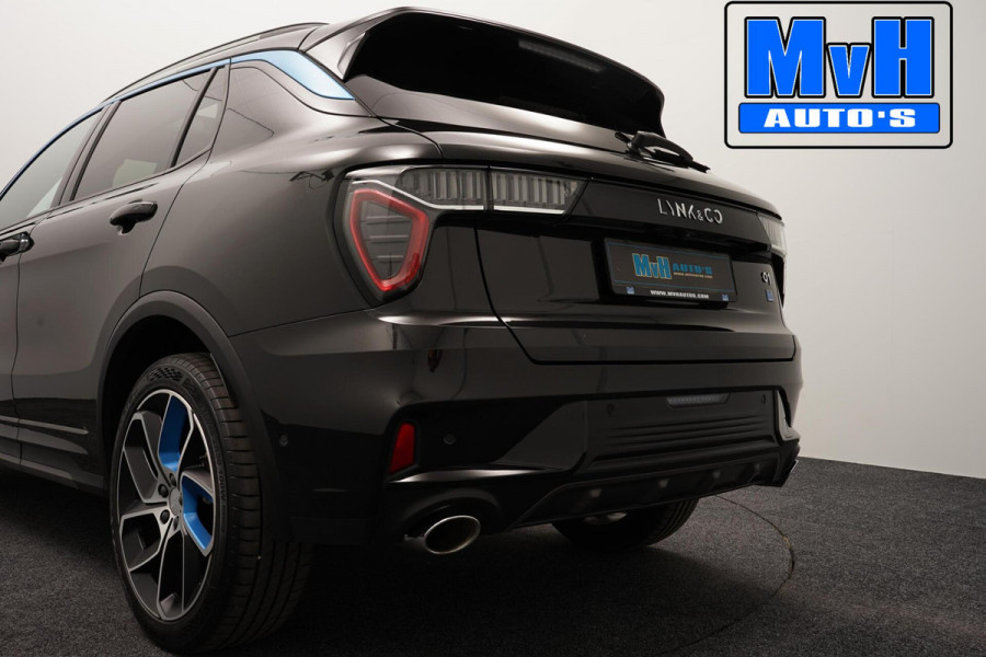 Lynk & Co 01 1.5 Plug-in Hybride|ZWARTE.HEMEL|360ºCAM|PANO|NAP Lynk & Co 01 1.5 Plug-in Hybride|ZWARTE.HEMEL|360ºCAM|PANO|NAP