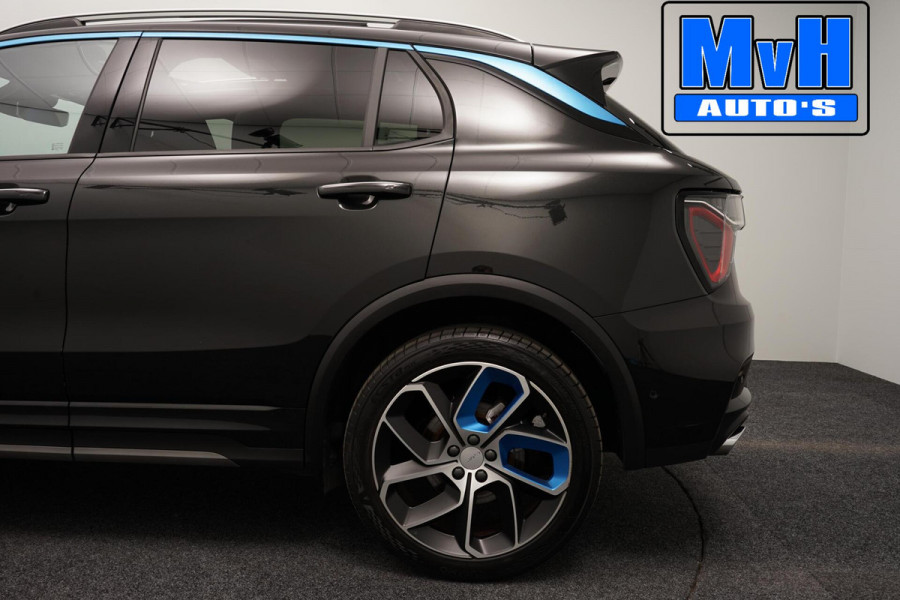 Lynk & Co 01 1.5 Plug-in Hybride|ZWARTE.HEMEL|360ºCAM|PANO|NAP Lynk & Co 01 1.5 Plug-in Hybride|ZWARTE.HEMEL|360ºCAM|PANO|NAP