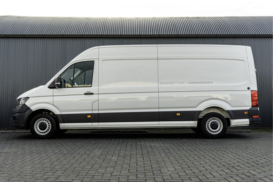 Volkswagen Crafter 35 TDI | L4H3 | NW Model | 140PK | Camera | CarPlay | Navigatie | Climate | PDC | Euro 6 Volkswagen Crafter 35 TDI | L4H3 | NW Model | 140PK | Camera | CarPlay | Navigatie | Climate | PDC | Euro 6