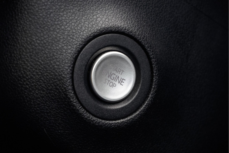 Volkswagen Crafter 35 TDI | L4H3 | NW Model | 140PK | Camera | CarPlay | Navigatie | Climate | PDC | Euro 6 Volkswagen Crafter 35 TDI | L4H3 | NW Model | 140PK | Camera | CarPlay | Navigatie | Climate | PDC | Euro 6