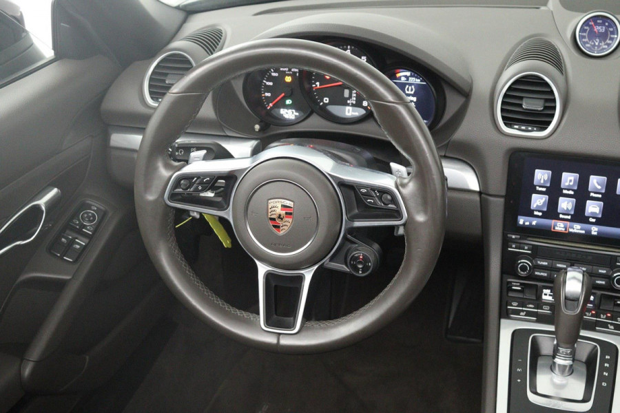 Porsche 718 Boxster 2.0 AANBIEDING!!!(Perfect OnderH, Sport Chrono, Sport Uitlaat, StoelV, Parkeersensoren, Navi, Cruise Con, Etc)