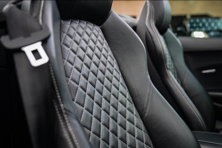 Audi R8 5.2 FSI Quattro Plus | Carbon |Audi Exclusive | Dealer onderhouden | PPF | RS-Zetels | RS Sportstuur | Bang&Olufsen | LED Audi R8 5.2 FSI Quattro Plus | Carbon |Audi Exclusive | Dealer onderhouden | PPF | RS-Zetels | RS Sportstuur | Bang&Olufsen | LED