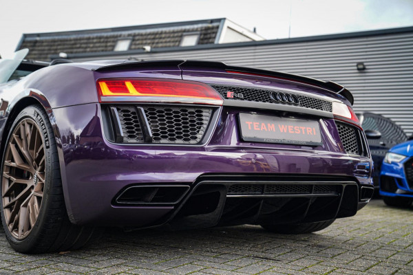 Audi R8 5.2 FSI Quattro Plus | Carbon |Audi Exclusive | Dealer onderhouden | PPF | RS-Zetels | RS Sportstuur | Bang&Olufsen | LED Audi R8 5.2 FSI Quattro Plus | Carbon |Audi Exclusive | Dealer onderhouden | PPF | RS-Zetels | RS Sportstuur | Bang&Olufsen | LED