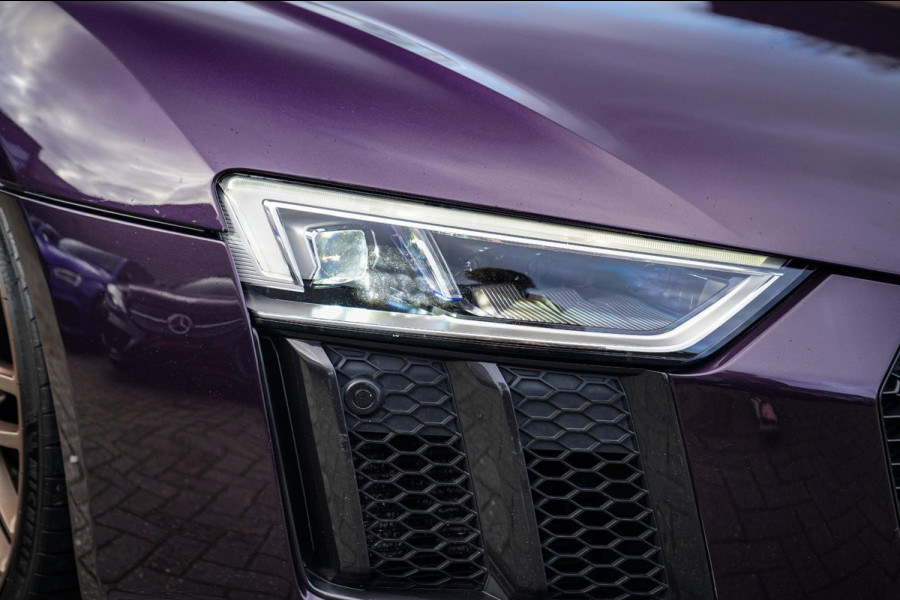 Audi R8 5.2 FSI Quattro Plus | Carbon |Audi Exclusive | Dealer onderhouden | PPF | RS-Zetels | RS Sportstuur | Bang&Olufsen | LED Audi R8 5.2 FSI Quattro Plus | Carbon |Audi Exclusive | Dealer onderhouden | PPF | RS-Zetels | RS Sportstuur | Bang&Olufsen | LED