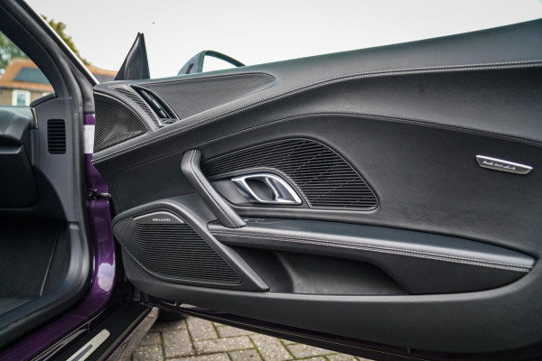 Audi R8 5.2 FSI Quattro Plus | Carbon |Audi Exclusive | Dealer onderhouden | PPF | RS-Zetels | RS Sportstuur | Bang&Olufsen | LED Audi R8 5.2 FSI Quattro Plus | Carbon |Audi Exclusive | Dealer onderhouden | PPF | RS-Zetels | RS Sportstuur | Bang&Olufsen | LED