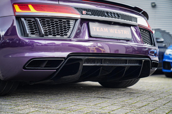 Audi R8 5.2 FSI Quattro Plus | Carbon |Audi Exclusive | Dealer onderhouden | PPF | RS-Zetels | RS Sportstuur | Bang&Olufsen | LED Audi R8 5.2 FSI Quattro Plus | Carbon |Audi Exclusive | Dealer onderhouden | PPF | RS-Zetels | RS Sportstuur | Bang&Olufsen | LED