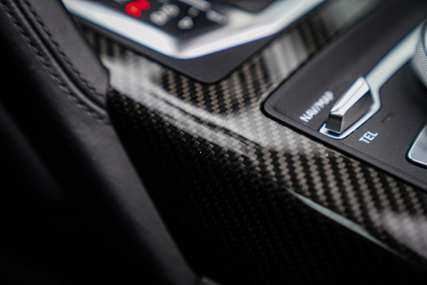 Audi R8 5.2 FSI Quattro Plus | Carbon |Audi Exclusive | Dealer onderhouden | PPF | RS-Zetels | RS Sportstuur | Bang&Olufsen | LED Audi R8 5.2 FSI Quattro Plus | Carbon |Audi Exclusive | Dealer onderhouden | PPF | RS-Zetels | RS Sportstuur | Bang&Olufsen | LED