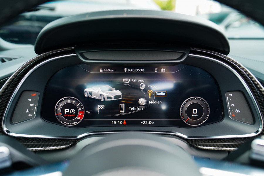 Audi R8 5.2 FSI Quattro Plus | Carbon |Audi Exclusive | Dealer onderhouden | PPF | RS-Zetels | RS Sportstuur | Bang&Olufsen | LED Audi R8 5.2 FSI Quattro Plus | Carbon |Audi Exclusive | Dealer onderhouden | PPF | RS-Zetels | RS Sportstuur | Bang&Olufsen | LED