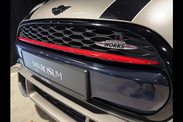 MINI Cabrio 1.5 Cooper Chili Serious Business JCW Chili pakket | Navigatie | Stoelverwarming | Airco (automatisch) | Parksensors | MINI Cabrio 1.5 Cooper Chili Serious Business JCW Chili pakket | Navigatie | Stoelverwarming | Airco (automatisch) | Parksensors |