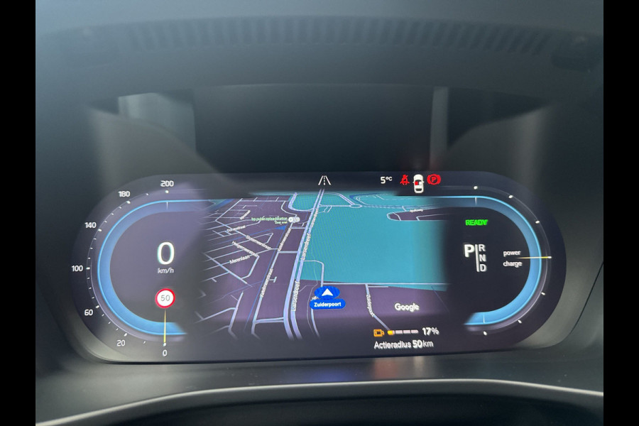 Volvo XC40 Recharge Core 70 kWh / Apple Carplay/Android Auto / 19" Velgen / Achteruitrijcamera / Volvo XC40 Recharge Core 70 kWh / Apple Carplay/Android Auto / 19" Velgen / Achteruitrijcamera /