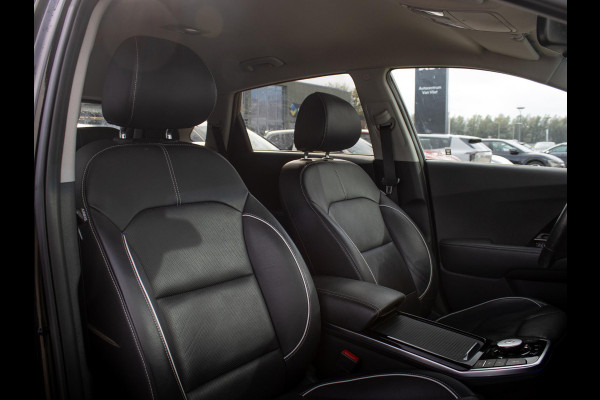 Kia e-Niro ExecutiveLine 64 kWh Stoelverwarming-/ventilatie | PDC voor & achter | Achteruitrijcamera | JBL | Stoelverwarming achter Kia e-Niro ExecutiveLine 64 kWh Stoelverwarming-/ventilatie | PDC voor & achter | Achteruitrijcamera | JBL | Stoelverwarming achter