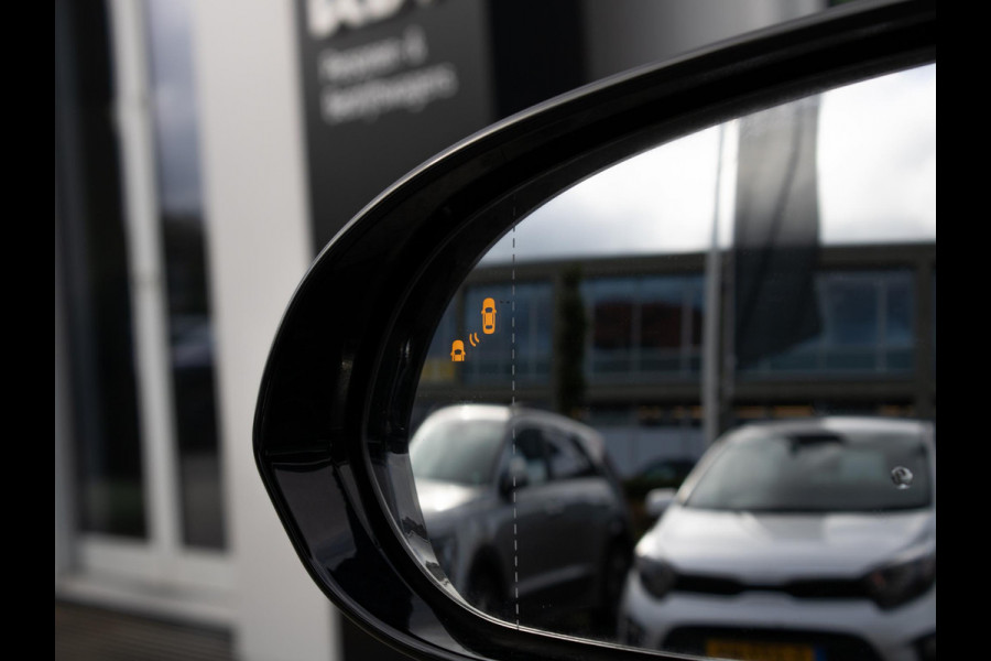 Kia e-Niro ExecutiveLine 64 kWh Stoelverwarming-/ventilatie | PDC voor & achter | Achteruitrijcamera | JBL | Stoelverwarming achter Kia e-Niro ExecutiveLine 64 kWh Stoelverwarming-/ventilatie | PDC voor & achter | Achteruitrijcamera | JBL | Stoelverwarming achter