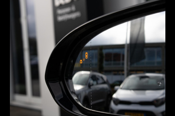 Kia e-Niro ExecutiveLine 64 kWh Stoelverwarming-/ventilatie | PDC voor & achter | Achteruitrijcamera | JBL | Stoelverwarming achter Kia e-Niro ExecutiveLine 64 kWh Stoelverwarming-/ventilatie | PDC voor & achter | Achteruitrijcamera | JBL | Stoelverwarming achter