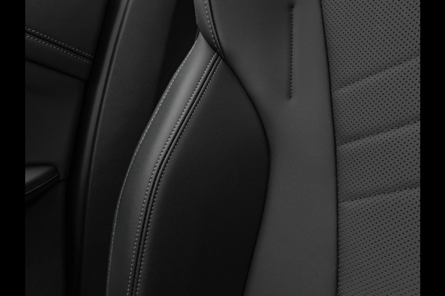 BMW iX1 eDrive20 M-Sport - Camera - Shadow Line - Adaptief Onderstel - Stoelverwarming BMW iX1 eDrive20 M-Sport - Camera - Shadow Line - Adaptief Onderstel - Stoelverwarming