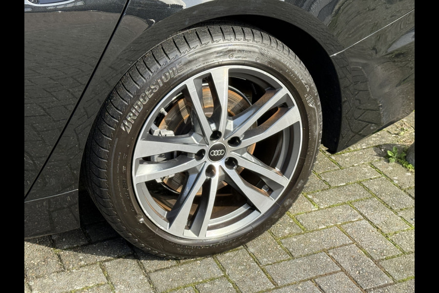 Audi A6 Limousine 50 TFSI e quattro Business edition | Leder | Stoelverwarming | Apple Carplay Audi A6 Limousine 50 TFSI e quattro Business edition | Leder | Stoelverwarming | Apple Carplay