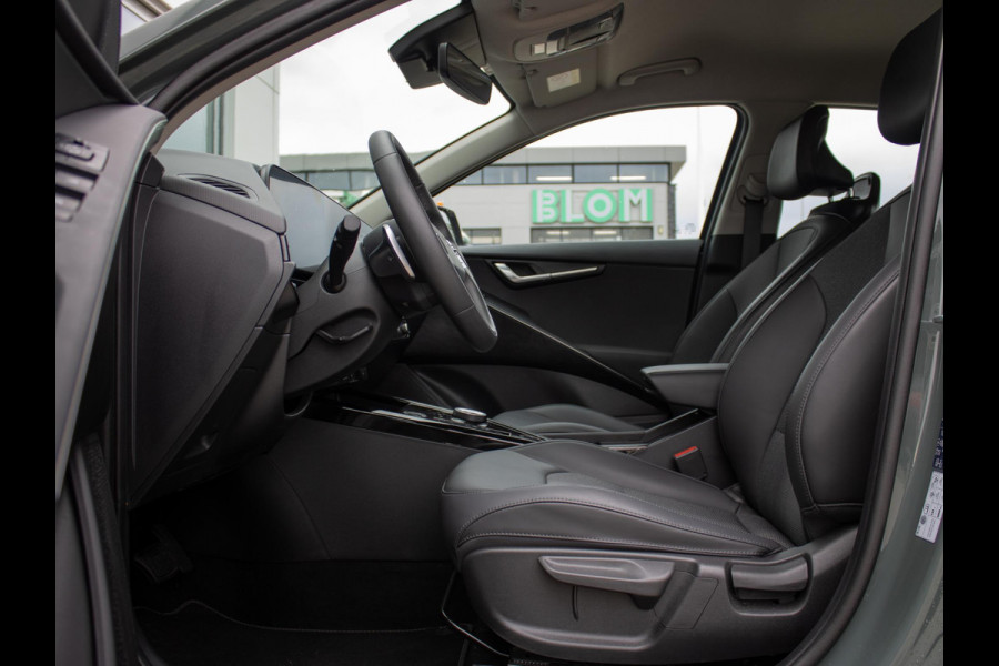 Kia Niro 1.6 GDi Hybrid DynamicLine | Achteruitrijcamera | Navi | PDC voor & achter | Kia Niro 1.6 GDi Hybrid DynamicLine | Achteruitrijcamera | Navi | PDC voor & achter |