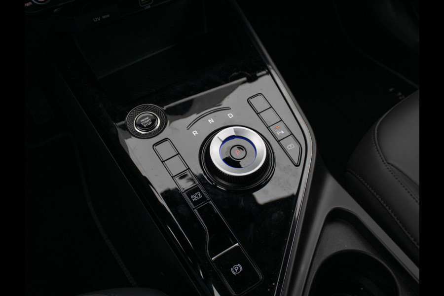 Kia Niro 1.6 GDi Hybrid DynamicLine | Achteruitrijcamera | Navi | PDC voor & achter | Kia Niro 1.6 GDi Hybrid DynamicLine | Achteruitrijcamera | Navi | PDC voor & achter |