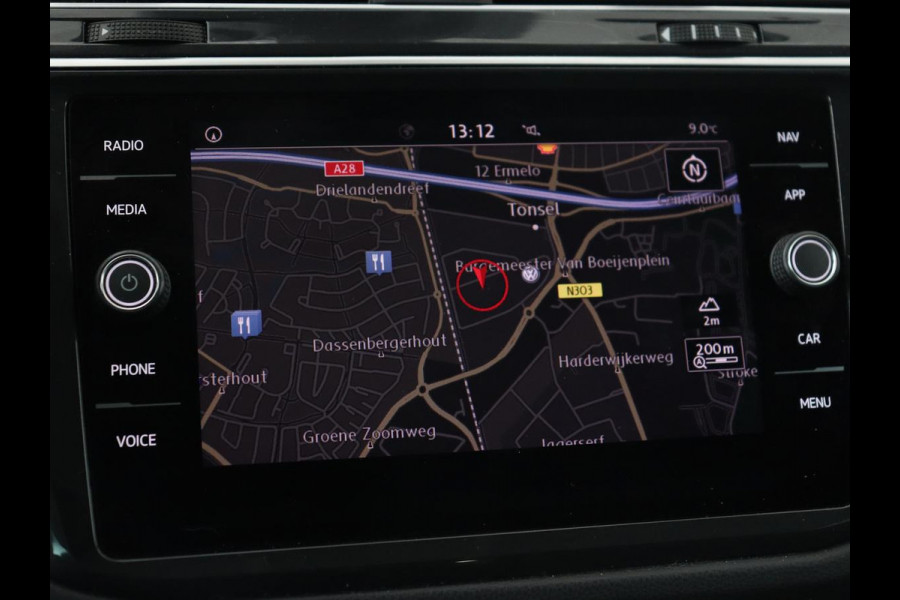 Volkswagen Tiguan 1.5 TSI Comfortline | Carplay | Adaptive cruise | Navigatie | DAB | Parkeerhulp | Climate control | Bluetooth | Getint glas Volkswagen Tiguan 1.5 TSI Comfortline | Carplay | Adaptive cruise | Navigatie | DAB | Parkeerhulp | Climate control | Bluetooth | Getint glas