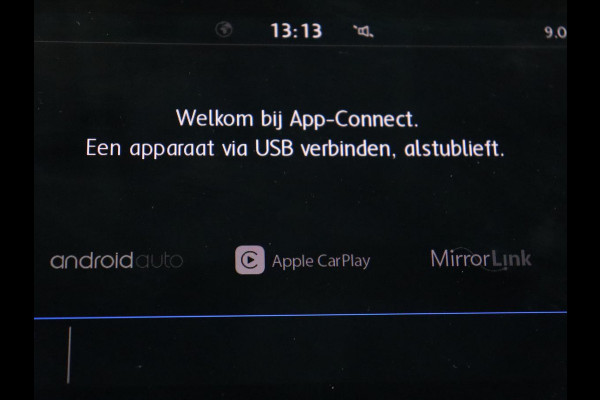 Volkswagen Tiguan 1.5 TSI Comfortline | Carplay | Adaptive cruise | Navigatie | DAB | Parkeerhulp | Climate control | Bluetooth | Getint glas Volkswagen Tiguan 1.5 TSI Comfortline | Carplay | Adaptive cruise | Navigatie | DAB | Parkeerhulp | Climate control | Bluetooth | Getint glas
