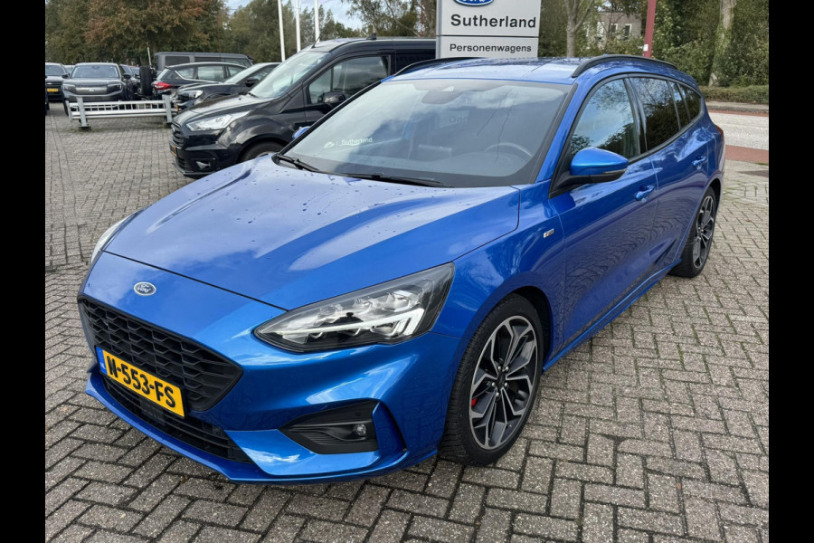 Ford FOCUS Wagon 1.5 EcoBoost ST Line Business 150pk Automaat Adaptieve Cruise | Winterpack | 18 inch | Rode Remklauwen | Full LED Ford FOCUS Wagon 1.5 EcoBoost ST Line Business 150pk Automaat Adaptieve Cruise | Winterpack | 18 inch | Rode Remklauwen | Full LED