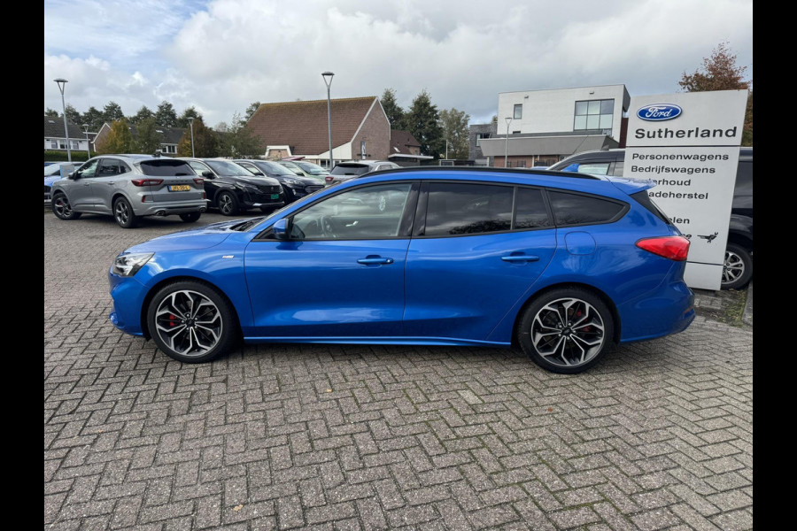 Ford FOCUS Wagon 1.5 EcoBoost ST Line Business 150pk Automaat Adaptieve Cruise | Winterpack | 18 inch | Rode Remklauwen | Full LED Ford FOCUS Wagon 1.5 EcoBoost ST Line Business 150pk Automaat Adaptieve Cruise | Winterpack | 18 inch | Rode Remklauwen | Full LED