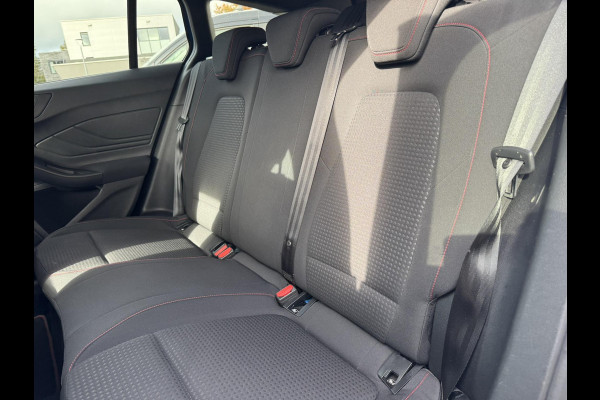 Ford FOCUS Wagon 1.5 EcoBoost ST Line Business 150pk Automaat Adaptieve Cruise | Winterpack | 18 inch | Rode Remklauwen | Full LED Ford FOCUS Wagon 1.5 EcoBoost ST Line Business 150pk Automaat Adaptieve Cruise | Winterpack | 18 inch | Rode Remklauwen | Full LED