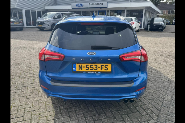 Ford FOCUS Wagon 1.5 EcoBoost ST Line Business 150pk Automaat Adaptieve Cruise | Winterpack | 18 inch | Rode Remklauwen | Full LED Ford FOCUS Wagon 1.5 EcoBoost ST Line Business 150pk Automaat Adaptieve Cruise | Winterpack | 18 inch | Rode Remklauwen | Full LED
