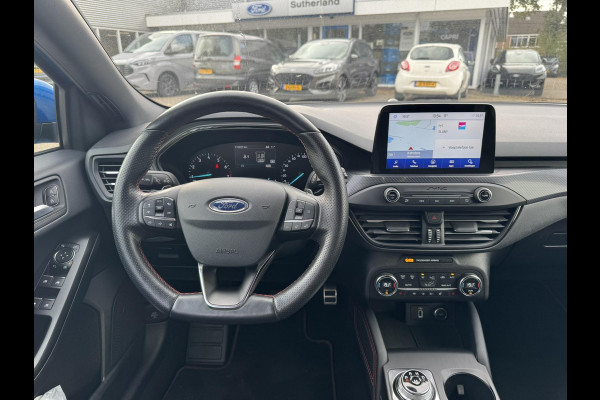 Ford FOCUS Wagon 1.5 EcoBoost ST Line Business 150pk Automaat Adaptieve Cruise | Winterpack | 18 inch | Rode Remklauwen | Full LED Ford FOCUS Wagon 1.5 EcoBoost ST Line Business 150pk Automaat Adaptieve Cruise | Winterpack | 18 inch | Rode Remklauwen | Full LED