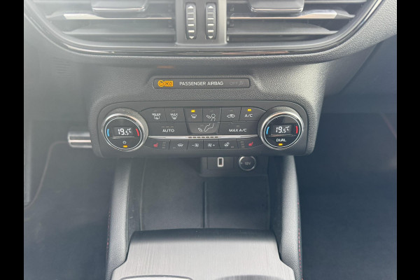 Ford FOCUS Wagon 1.5 EcoBoost ST Line Business 150pk Automaat Adaptieve Cruise | Winterpack | 18 inch | Rode Remklauwen | Full LED Ford FOCUS Wagon 1.5 EcoBoost ST Line Business 150pk Automaat Adaptieve Cruise | Winterpack | 18 inch | Rode Remklauwen | Full LED