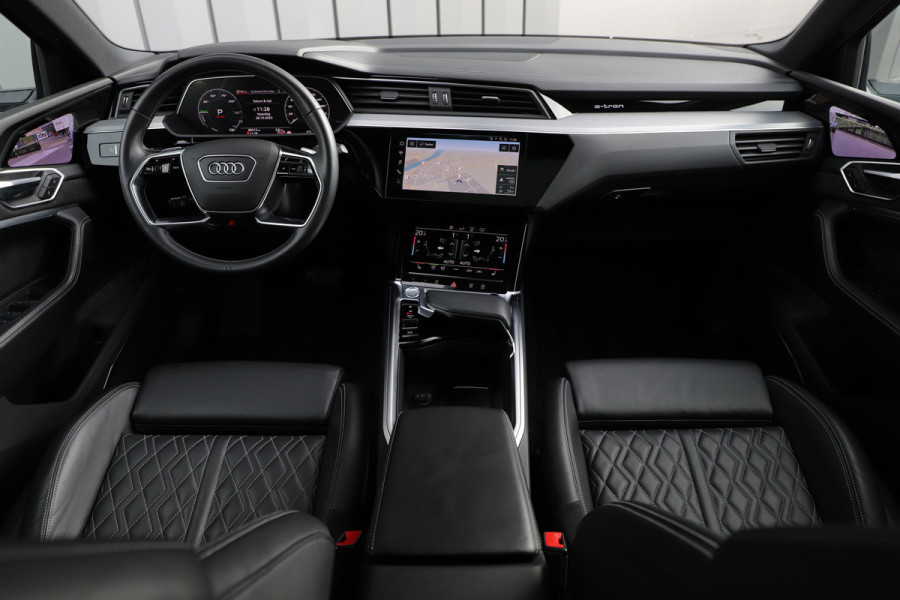 Audi e-tron Sportback 55 S quattro 95 kWh | 408PK | Luchtvering | Head-up | Keyles-go | Sfeerverlichting | B&O | Matrix-led | S-Stoelen | Leder | 2020 Audi e-tron Sportback 55 S quattro 95 kWh | 408PK | Luchtvering | Head-up | Keyles-go | Sfeerverlichting | B&O | Matrix-led | S-Stoelen | Leder | 2020