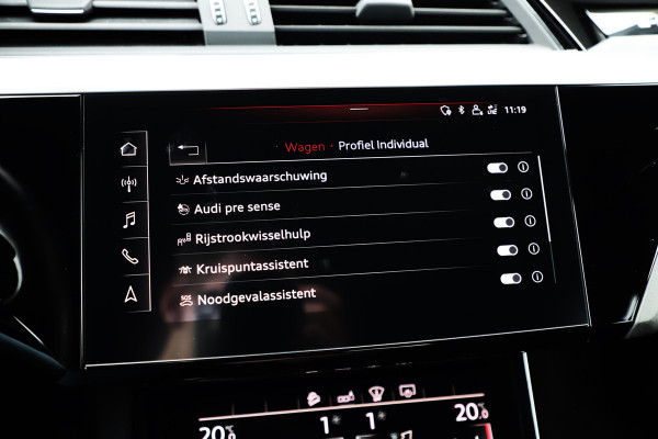 Audi e-tron Sportback 55 S quattro 95 kWh | 408PK | Luchtvering | Head-up | Keyles-go | Sfeerverlichting | B&O | Matrix-led | S-Stoelen | Leder | 2020 Audi e-tron Sportback 55 S quattro 95 kWh | 408PK | Luchtvering | Head-up | Keyles-go | Sfeerverlichting | B&O | Matrix-led | S-Stoelen | Leder | 2020