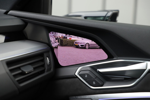 Audi e-tron Sportback 55 S quattro 95 kWh | 408PK | Luchtvering | Head-up | Keyles-go | Sfeerverlichting | B&O | Matrix-led | S-Stoelen | Leder | 2020 Audi e-tron Sportback 55 S quattro 95 kWh | 408PK | Luchtvering | Head-up | Keyles-go | Sfeerverlichting | B&O | Matrix-led | S-Stoelen | Leder | 2020