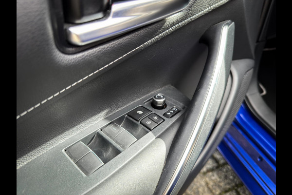 Toyota Corolla Touring Sports Hybrid 140 Business Plus Elek a klep|Camera|Stoel/stuurverwarming