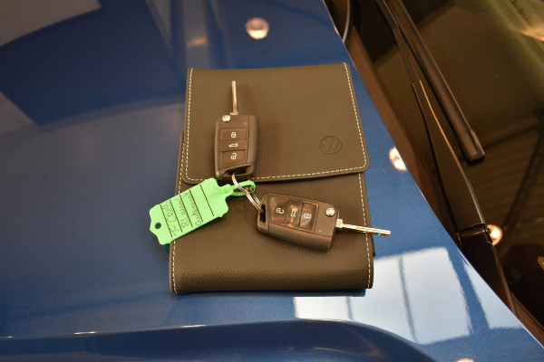 Volkswagen T-Cross 1.0 TSI Life Facelift Automaat/Navi/carplay/btw/stoelverwarming/carplay