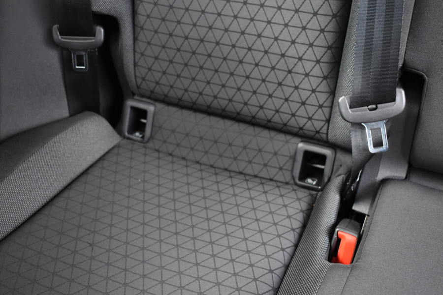 Volkswagen T-Cross 1.0 TSI Life Facelift Automaat/Navi/carplay/btw/stoelverwarming/carplay