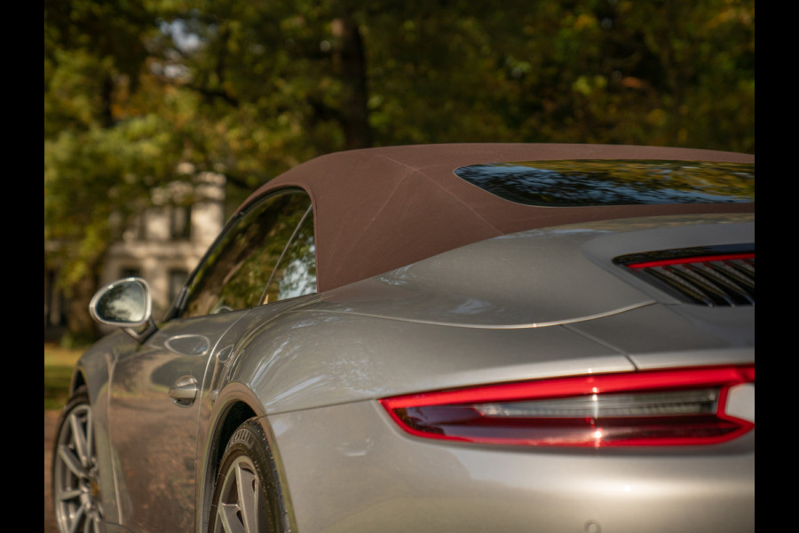 Porsche 911 Cabrio 3.0 Carrera 4S | Adapt. Sportstoelen Plus | Sport Chrono | Adapt. cruise | Stoelventilatie | Bose Porsche 911 Cabrio 3.0 Carrera 4S | Adapt. Sportstoelen Plus | Sport Chrono | Adapt. cruise | Stoelventilatie | Bose