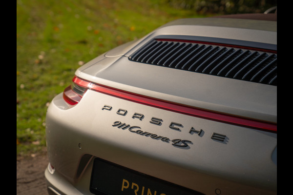 Porsche 911 Cabrio 3.0 Carrera 4S | Adapt. Sportstoelen Plus | Sport Chrono | Adapt. cruise | Stoelventilatie | Bose Porsche 911 Cabrio 3.0 Carrera 4S | Adapt. Sportstoelen Plus | Sport Chrono | Adapt. cruise | Stoelventilatie | Bose