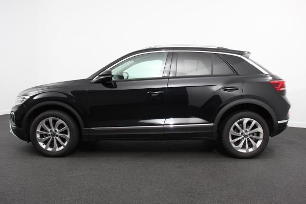 Volkswagen T-Roc 1.5 TSI 150pk DSG Style | Navigatie | Climate Control | Parkeer sensoren | Adaptive Cruise Control | Led | Dab Volkswagen T-Roc 1.5 TSI 150pk DSG Style | Navigatie | Climate Control | Parkeer sensoren | Adaptive Cruise Control | Led | Dab