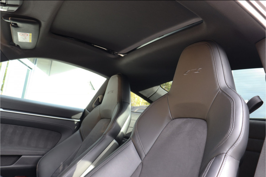 Porsche 911 3.0 Carrera GTS **Aero kit/Approved/Lift/Matrix/4WS**