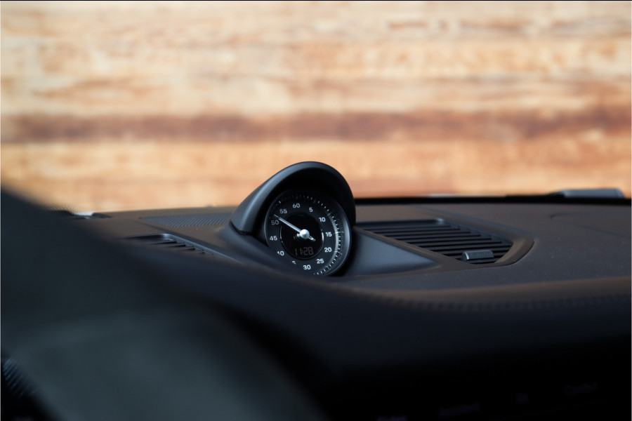 Porsche 911 3.0 Carrera GTS **Aero kit/Approved/Lift/Matrix/4WS**