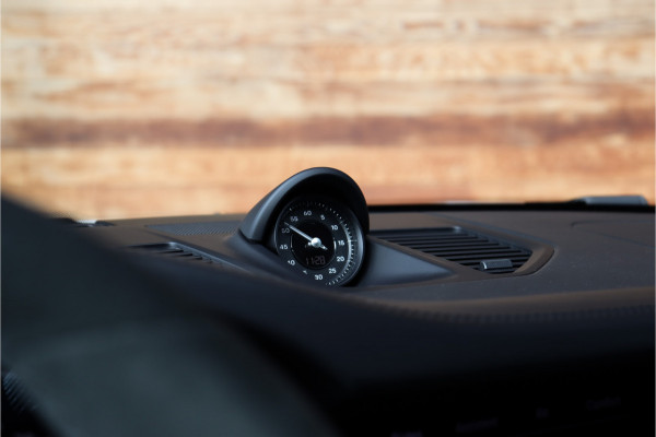 Porsche 911 3.0 Carrera GTS **Aero kit/Approved/Lift/Matrix/4WS**